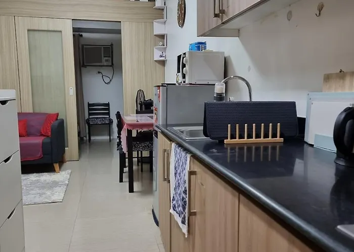 Aparthotel Unit 1-br Self-contained