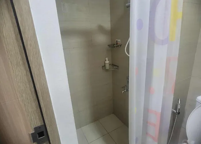 Aparthotel Unit 1-br Self-contained
